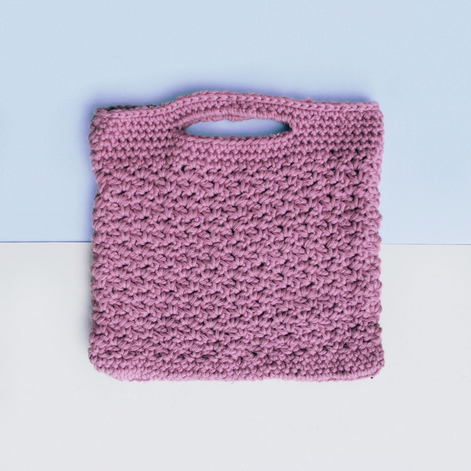 Wattle Stitch Handbag Free Crochet Pattern