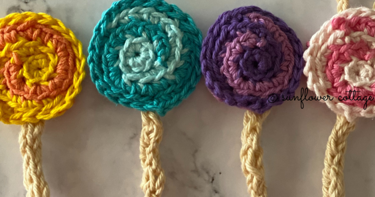 Lollipop Keychain Crochet Pattern