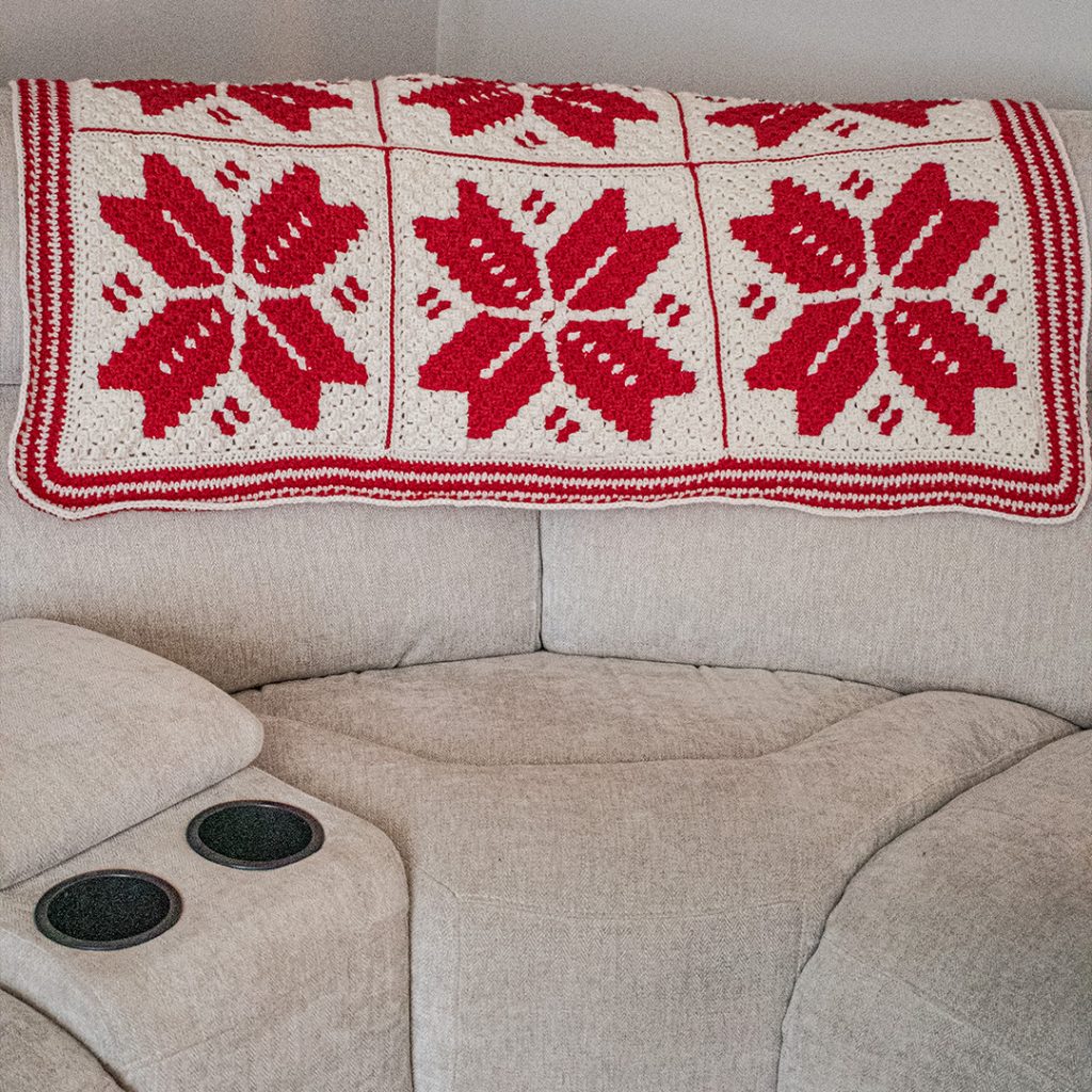 The nordic snowflake blanket will make a great gift for anyone!