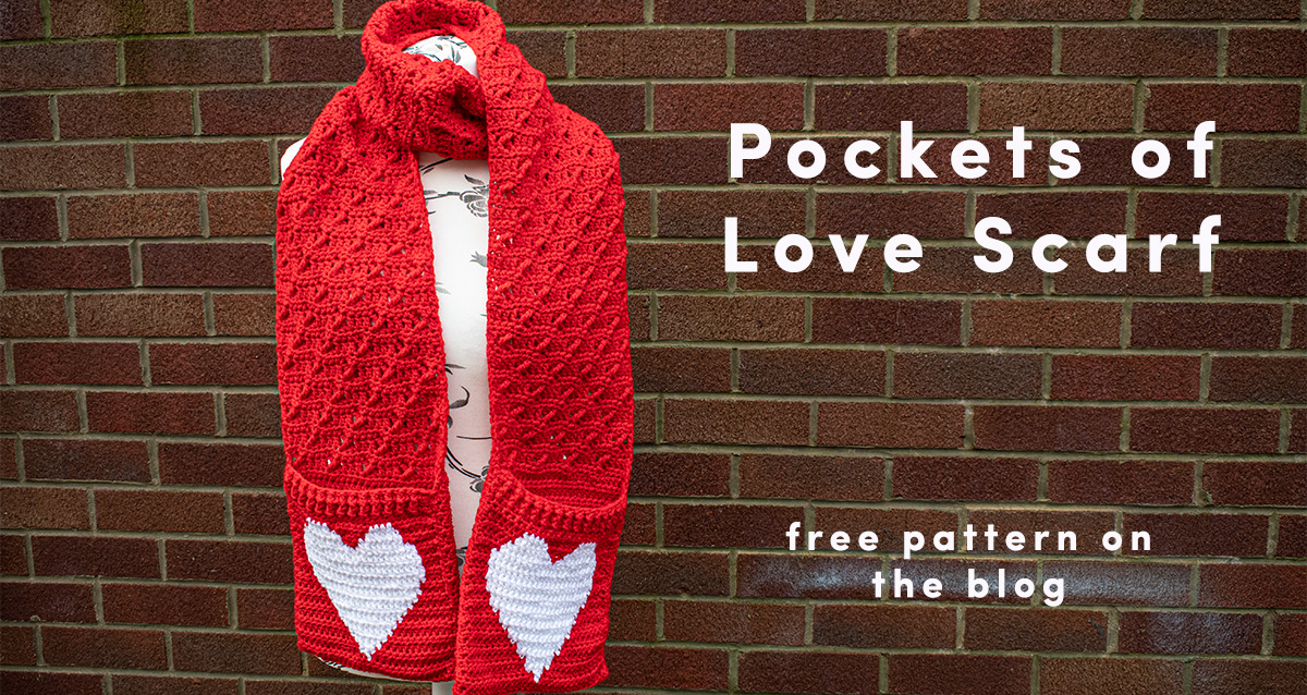 Want a cute crochet scarf pattern with pockets? This one is gorgeous!